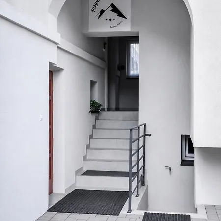 公寓 Przystanek Banska *